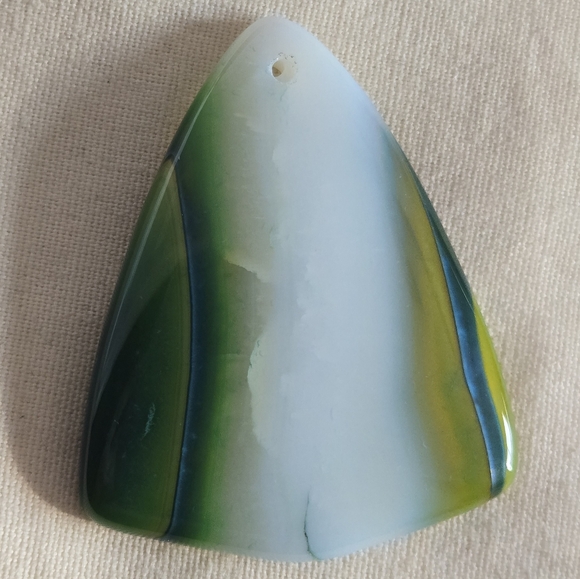 Green and White Triangle Agate Pendant - Picture 1 of 6